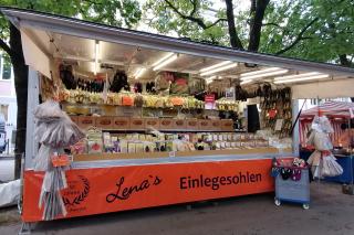  Uwe und Magdalena Langhammer Sohlen und Schuhe  Warenangebot mit Einlegesohlen, Pantoffeln, Hüttenschuhe, Zimt-Schuhe und Badeschuhe